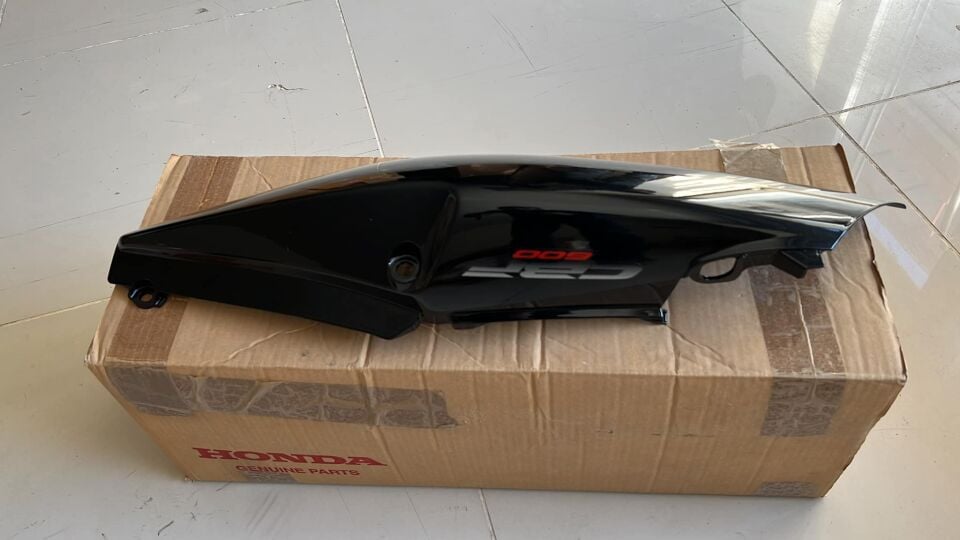 honda cbf 600 kuyruk grenajı sağ cbf 600 kuyruk granajı sağ sıfır orıjınaldir