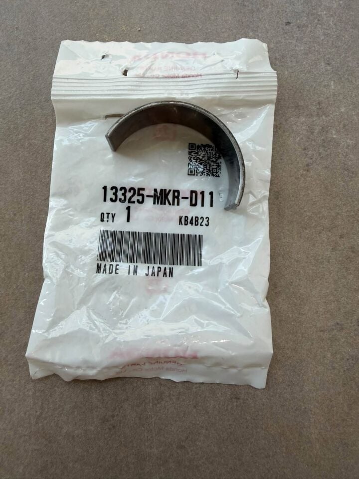 20-26 HONDA CBR 1000RR-R ANA YATAK ALT HONDA CBR 1000 RR-R ANA YATAK ALT YEŞİL RENK