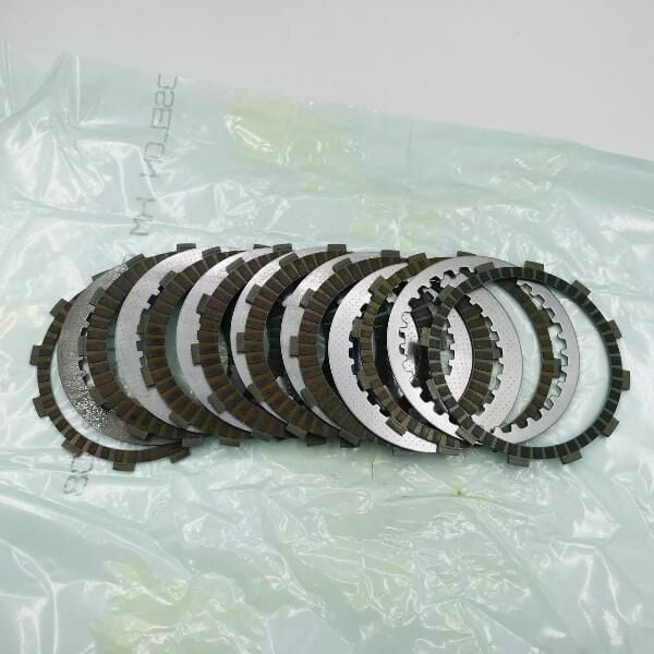 honda africa  twin 1000  debriyaj balatası sacları orıjınal crf 1000 l debriyaj seti