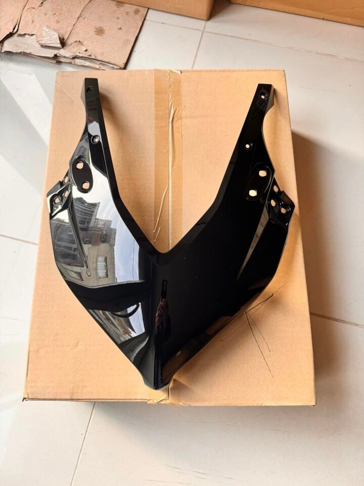 HONDA CBR 650R KAFA GRENAJI PARLAK SİYAH RENK CBR 650 R KAFA GRENAJI ORIJINAL