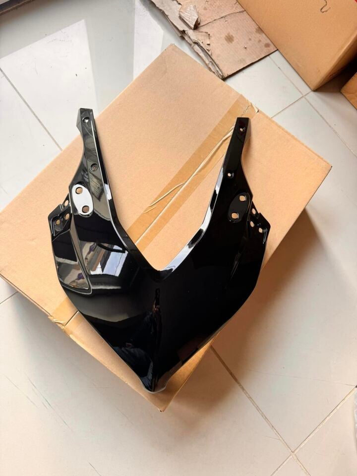 HONDA CBR 650R KAFA GRENAJI PARLAK SİYAH RENK CBR 650 R KAFA GRENAJI ORIJINAL