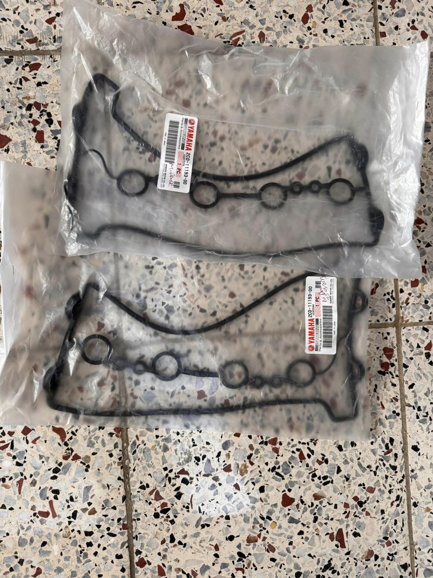 06-22 yamaha r6 kulbırıor kapak contası yamaha r6 üst conta lastik