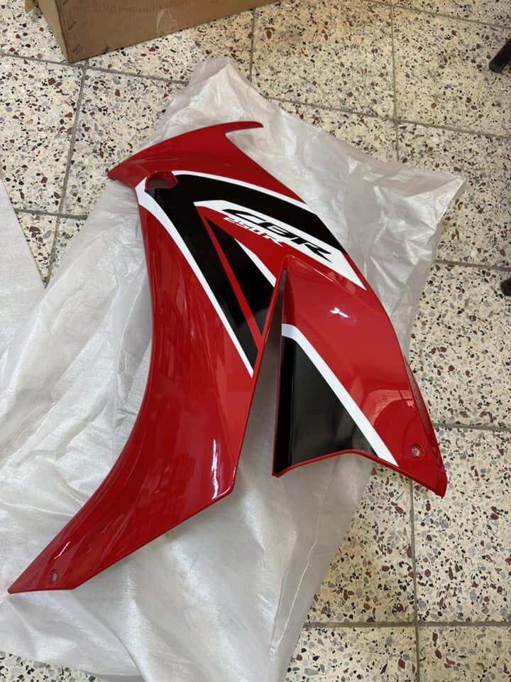 14-17 honda cbr 250 sol grenaj kırmızı kuşaklı model orıjınal