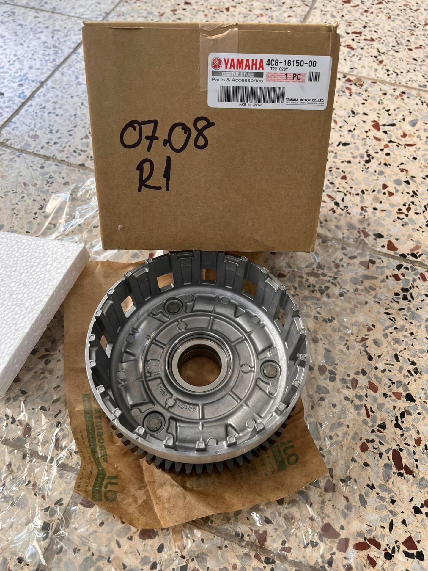 07-08 yamaha r1 debriyaj tası yzf r1 debriyaj tası sıfır orıjınal