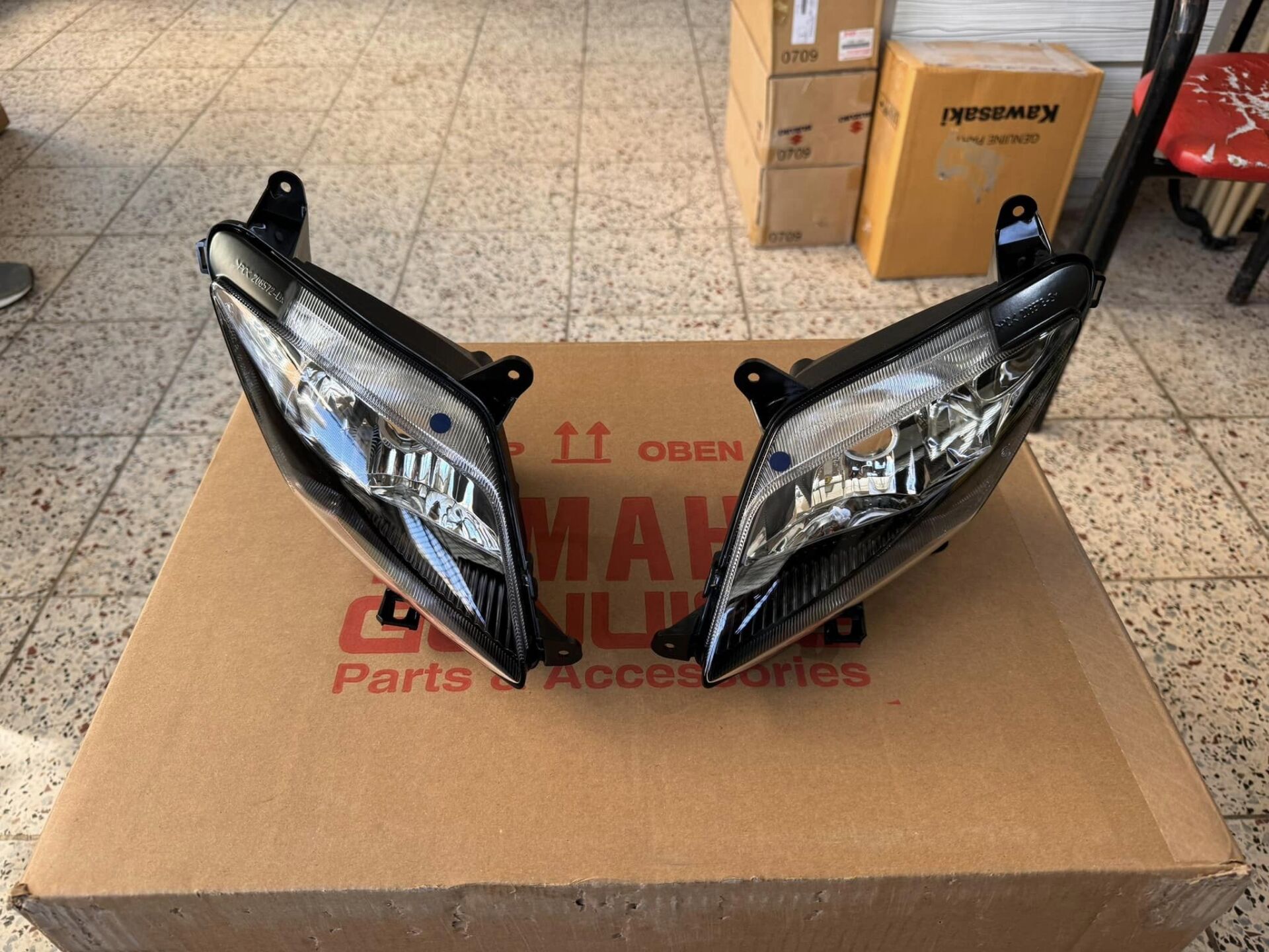 yamaha yzf 125 ön far takımı orıjınal