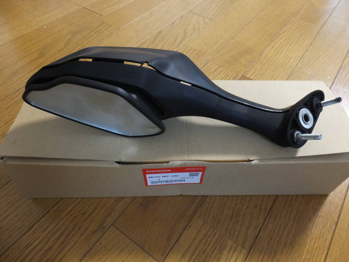 17-23 honda cbr 1000 rr sağ ayna cbr 1000rr sağ ayna