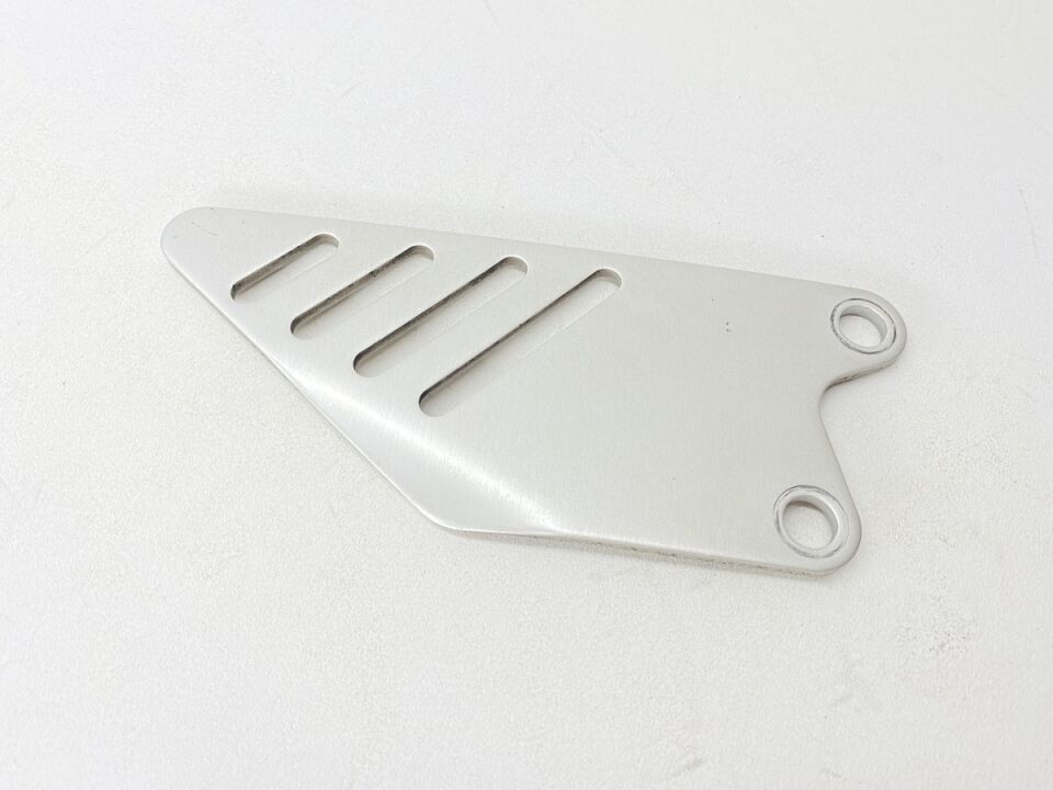 09-18 Kawasaki ZX-6R Sağ Braket Sacı