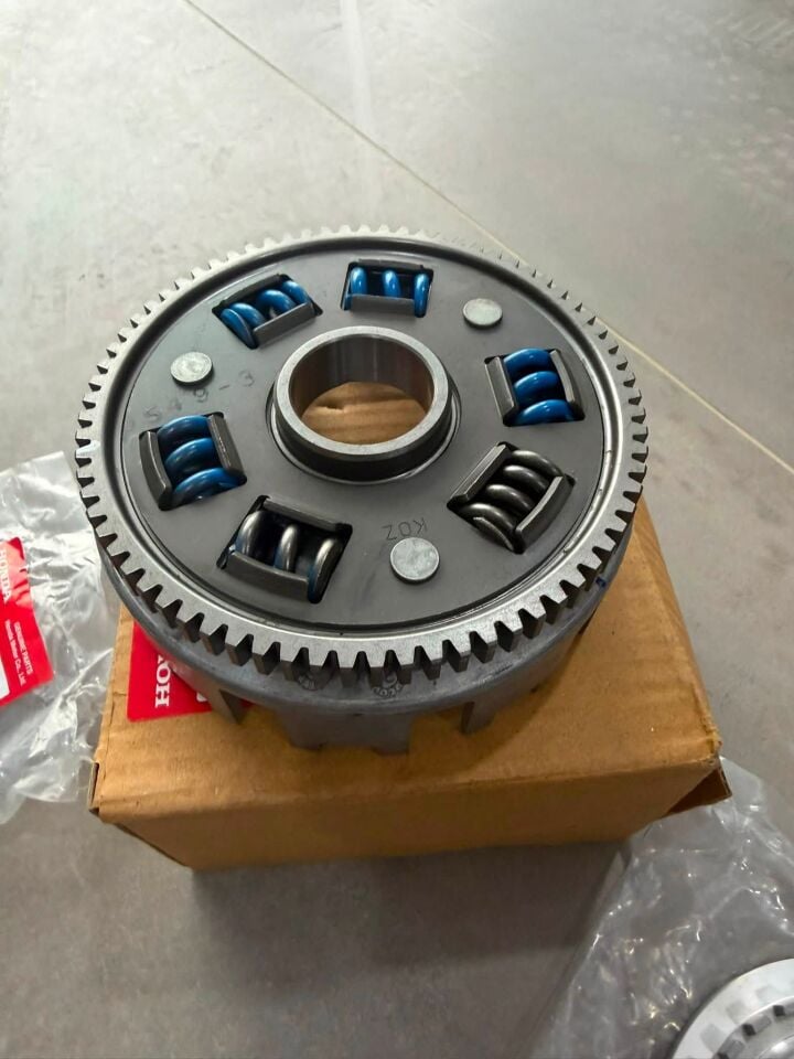 23-26 HONDA CRF 250 L DEBRİYAJ TASI CL 250 DEBRİYAJ TASI CB 250R DEBRİYAJ TASI