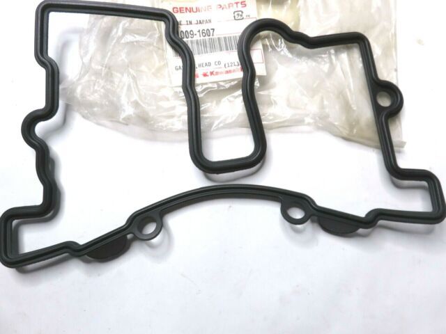 kawasaki klr 250 kulbırıtor kapak contası klr 250 ust kapak lastik conta