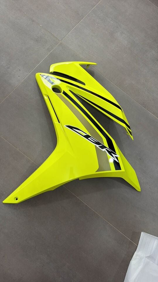 16-20 honda cbr 500r sol grenaj cbr 500 sol grenaj sarı renk orıjınal