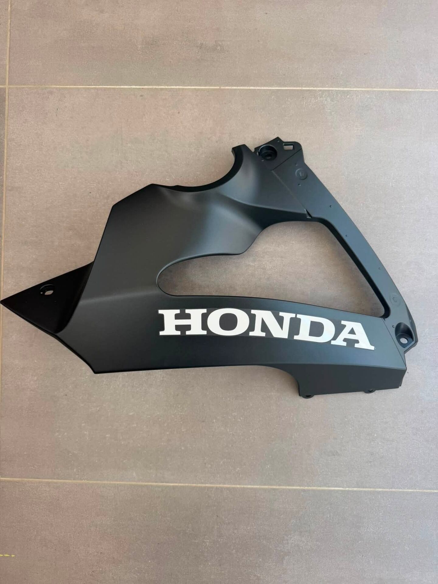 17-18 HONDA CBR 650F SAĞ ALT SAKAL CBR 650 F SAĞ ALT SAKAL