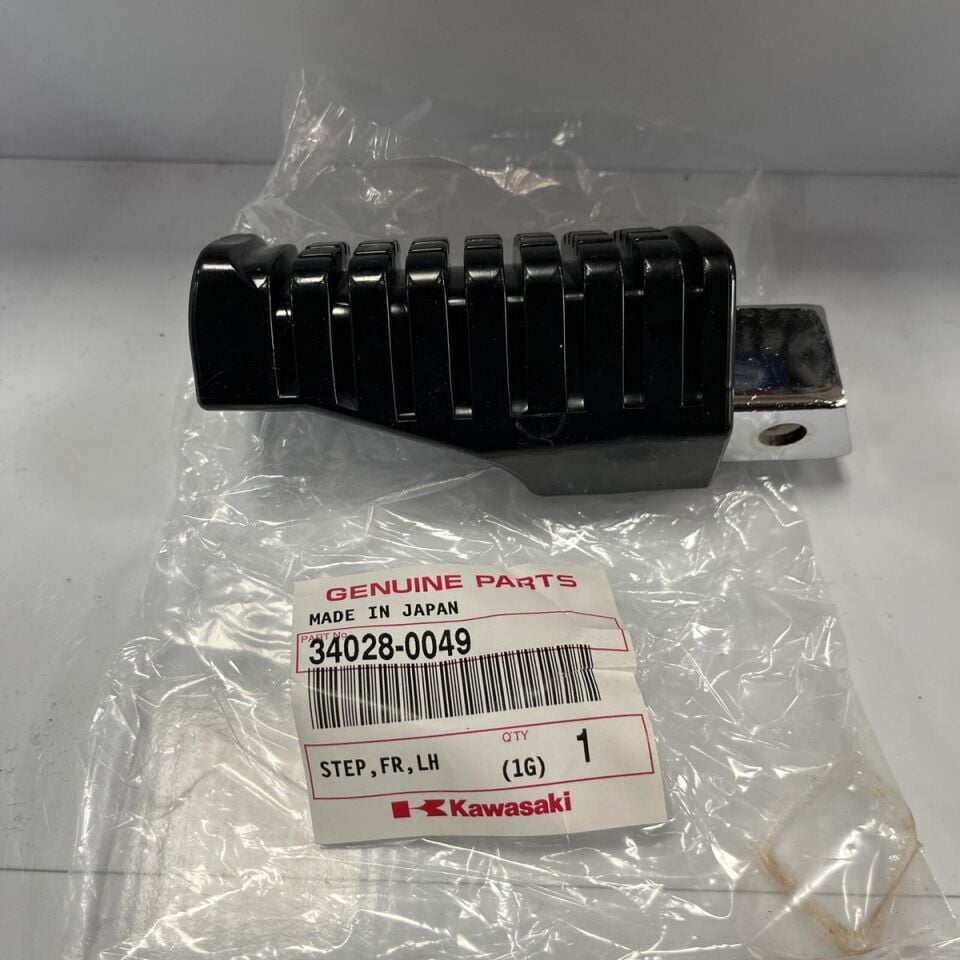 Kawasaki ER5 Sağ Ön Basamak ER 500 / EL 250 Sağ Ön Basamak