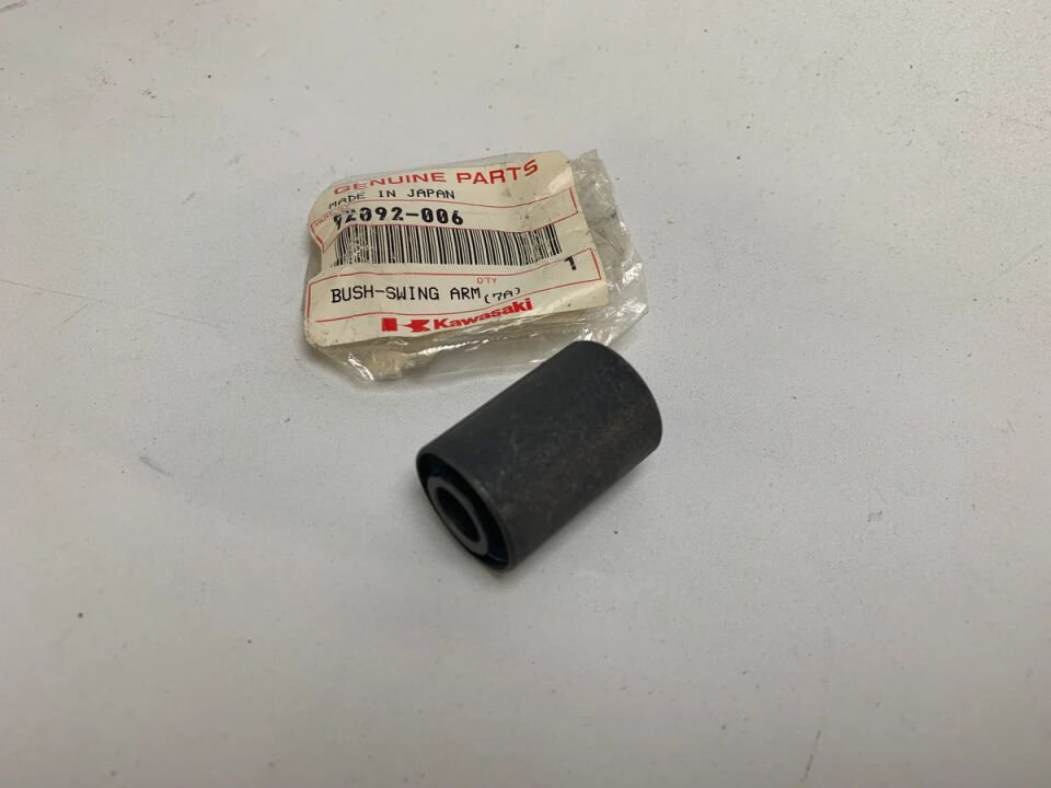 Kawasaki Kh 125 Arka Beşik Takozu Kh 125 Arka Maşa Takozu