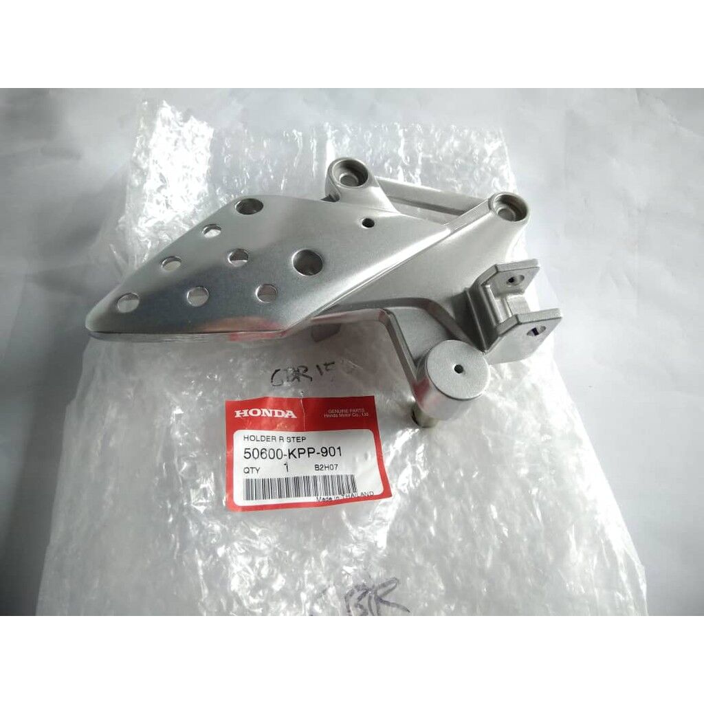 04-10 honda cbr 125 sağ braket cbr 125 sağ braket