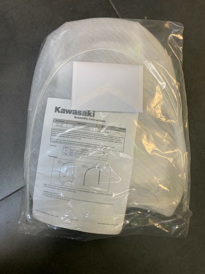 Kawasaki Vulcan S Ön Cam Medium Model