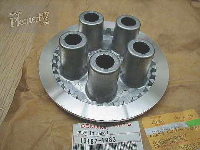 98-03 kawasaki zx9 debriyaj göbeği üst 03-09 z 1000 debriyaj göbeği üst taraf