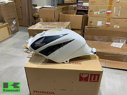 2010 honda cbr 125 depo çift farlı model için cbr 125 yakıt tankı orijinal