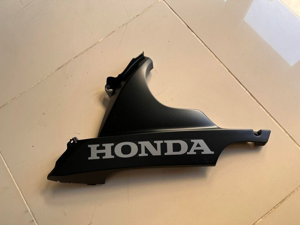 14-17 honda cbr 250 alt sakal sol mat siyah renk orıjınal sıfır