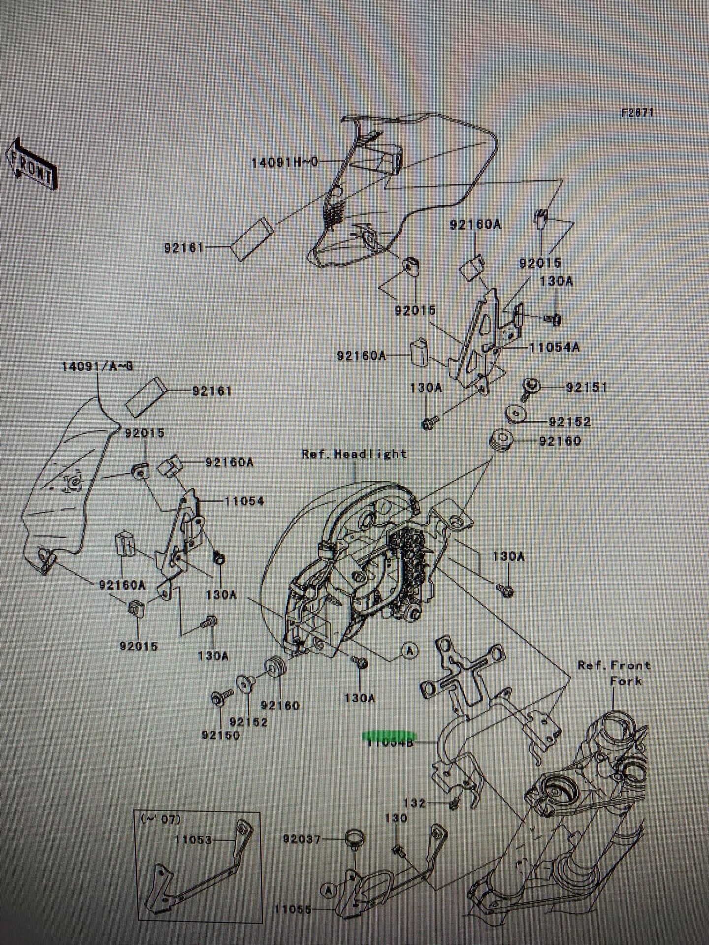 06-08 Kawasaki Er6 Ön Far Demiri Alt Kısım Er6 n Ön Far Demiri Alt Kısım Abs Model