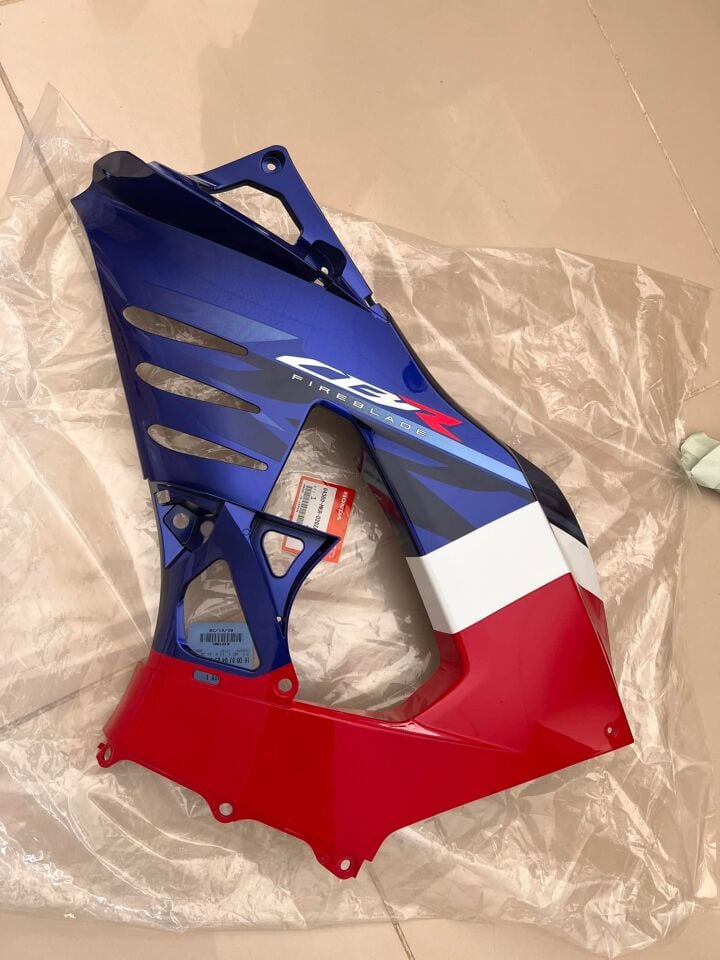20-22 honda cbr 1000 rr sol grenaj cbr 1000 rr-r sol grenaj orıjınal