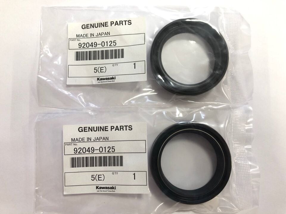 Kawasaki VERSYS 650 Ön Amortisör Keçesi ZX6 Ön Takım Keçesi Orıjınal