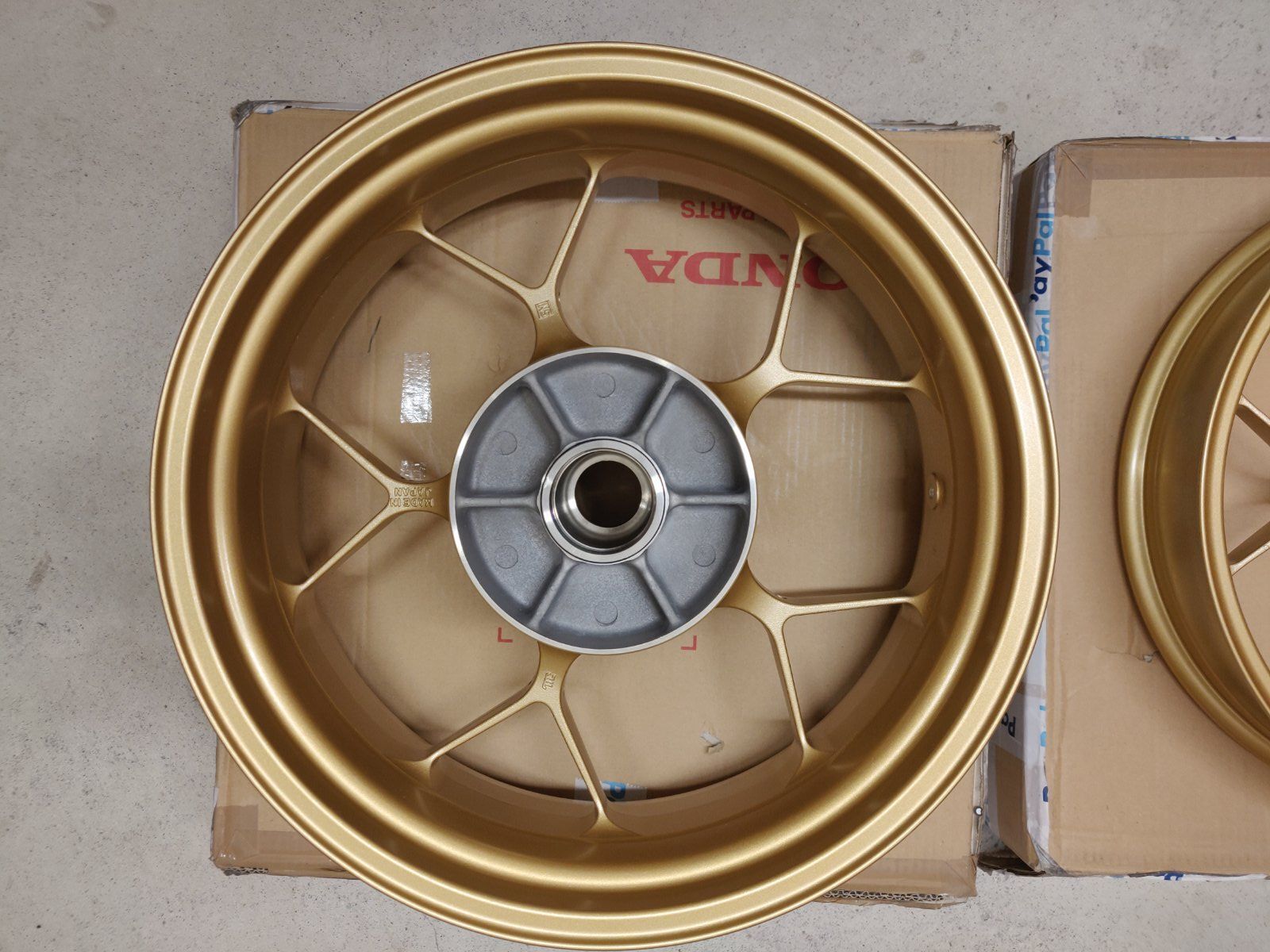 17-19 honda cbr 1000 rr arka jant sp cbr 1000rr arka jant sp orıjınal
