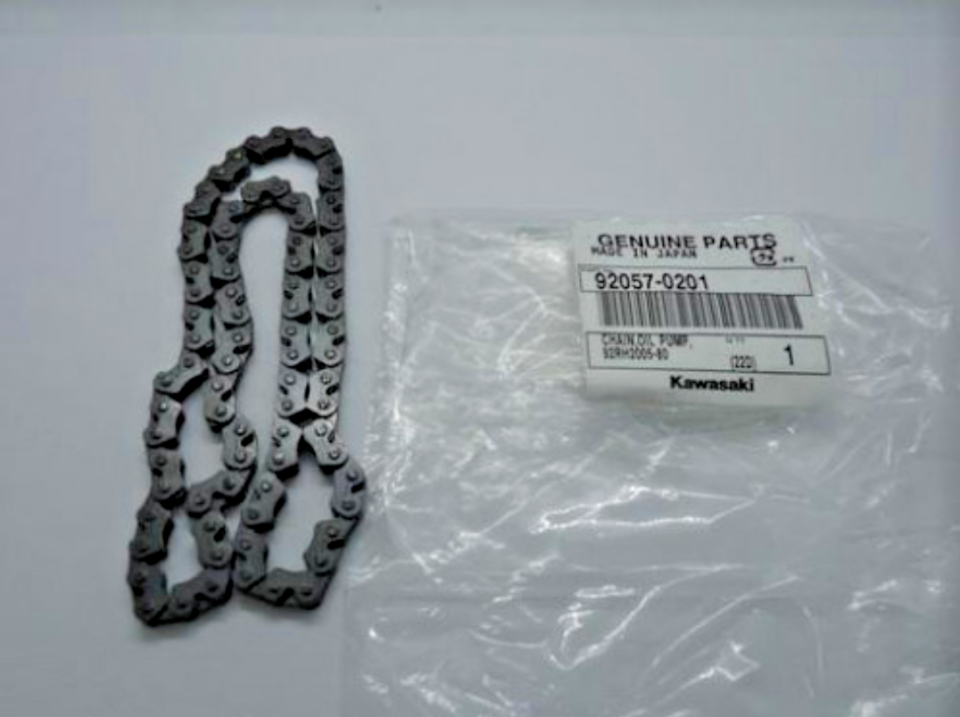 11-25 KAWASAKİ ZX10 YAĞ POMPA ZİNCİRİ ZX-10R YAĞ POMPASI ZİNCİRİ