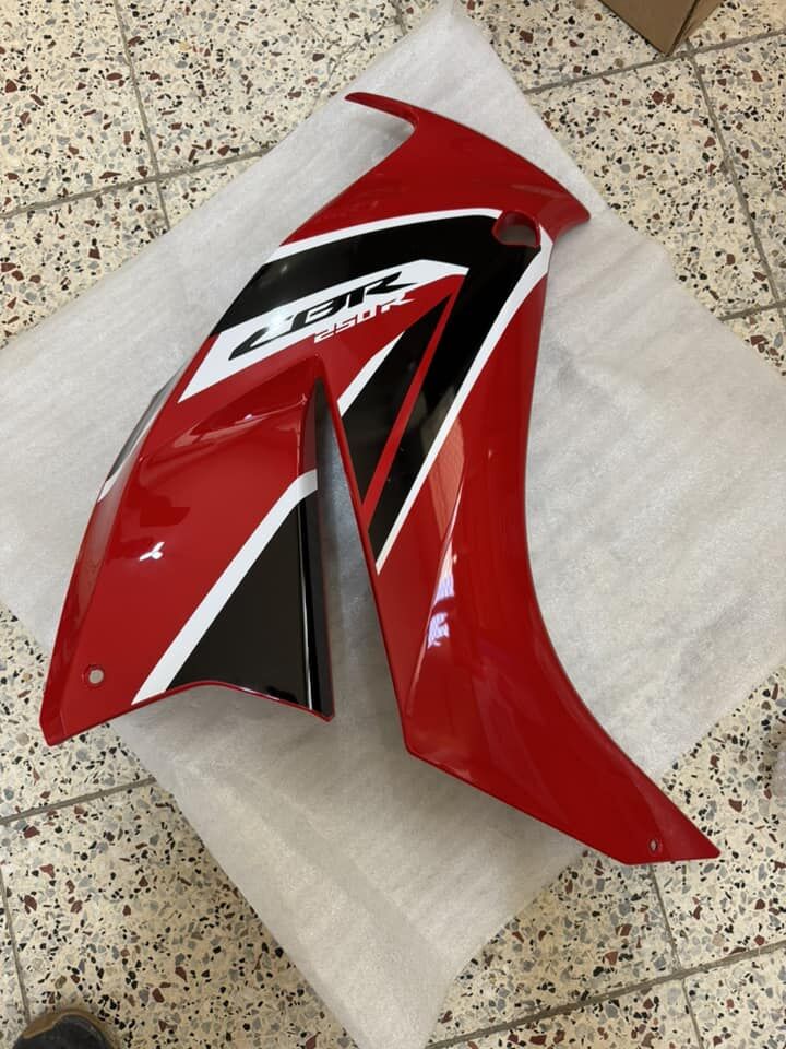 2017 honda cbr 250 r sağ grenaj kırmızı renk kuşaklı orıjınal