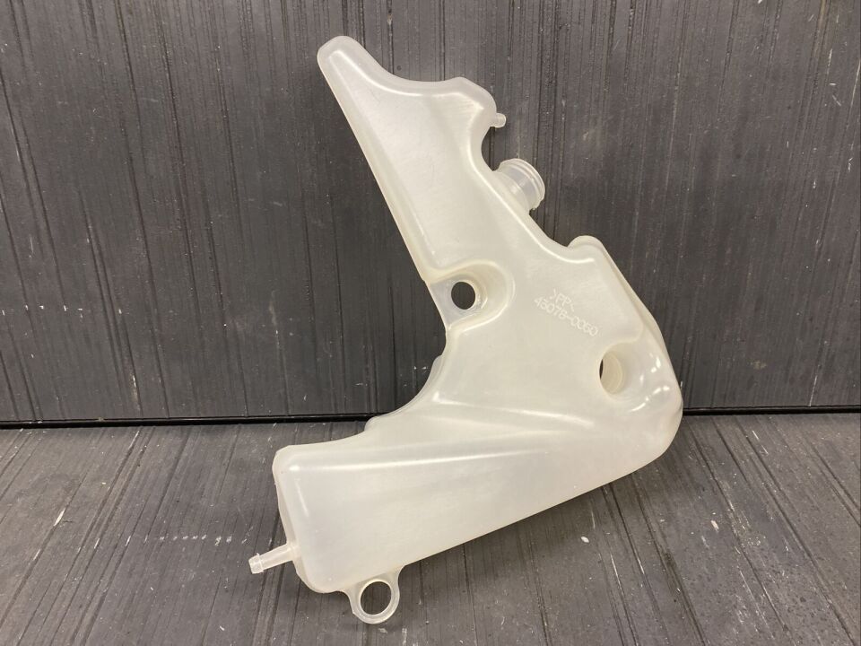 08-10 kawasaki zx10 su deposu zx 10 yedek su deposu sıfır orıjın