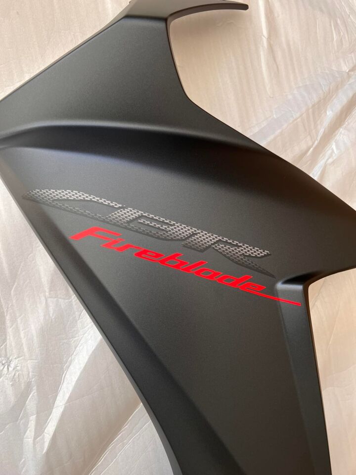 17-19 honda cbr 1000rr sol grenaj cbr 1000 rr sol grenaj mat siyah