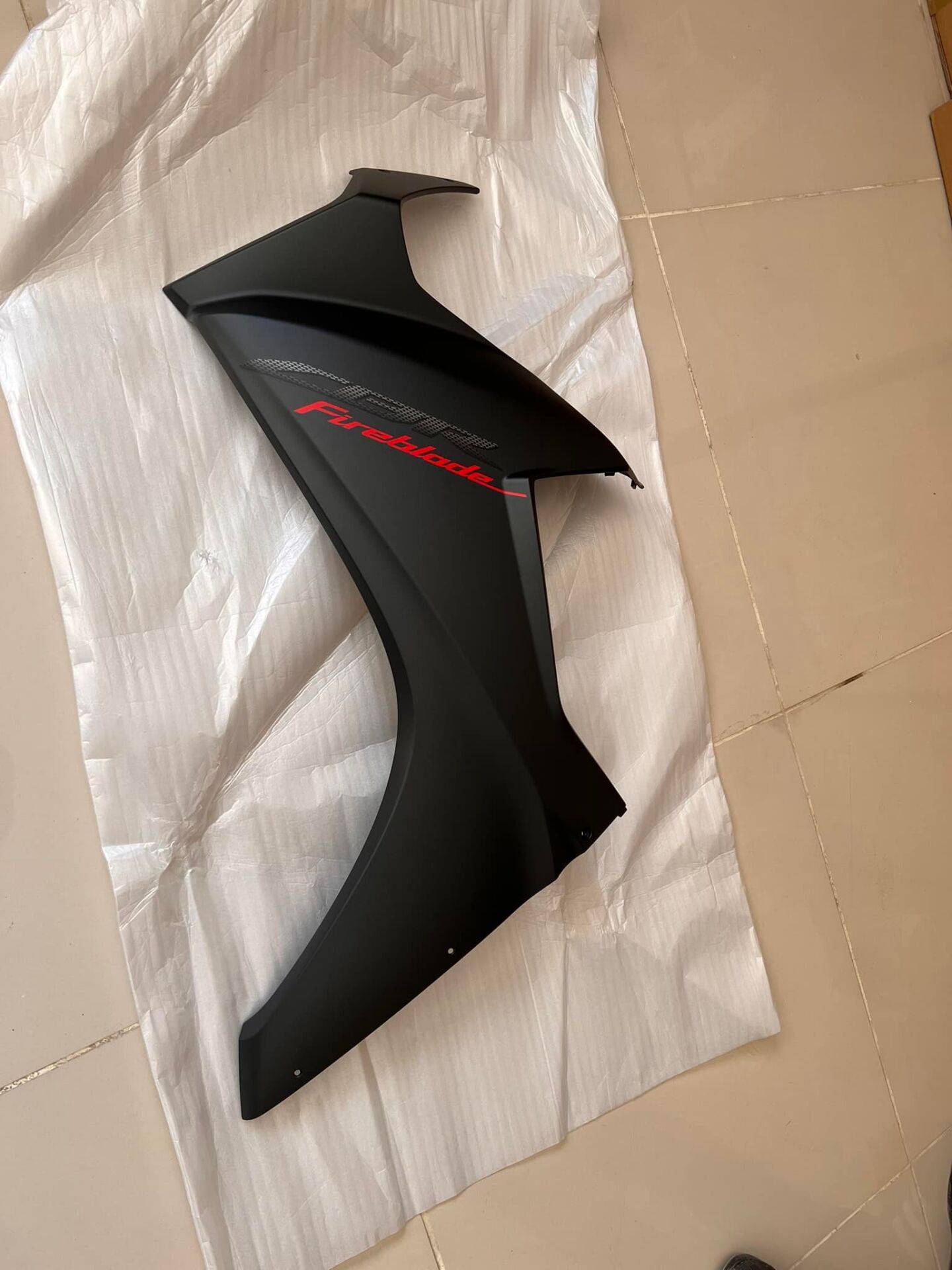 17-19 honda cbr 1000rr sol grenaj cbr 1000 rr sol grenaj mat siyah