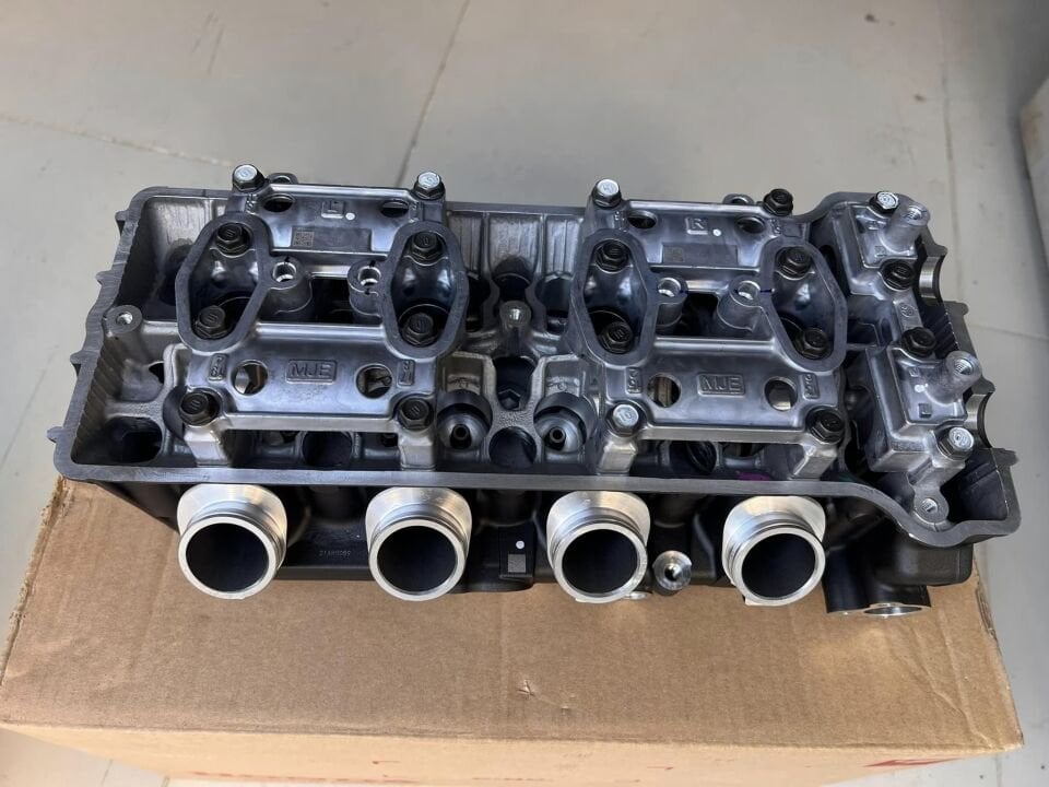 honda cbr 650r silindir kapağı cb 650r silindir kapağı cb 650 r cbr 650 r cbr 650 r