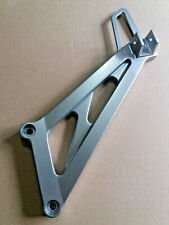 92-04 kawasaki kle 500 sağ braket arka taraf
