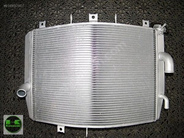 06-10 kawasaki zx10 radyatör zx 10 radyatör sıfır orıjınaldir